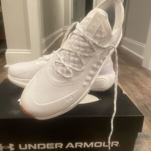 NWT Under Armour Men's White Golf Shoes